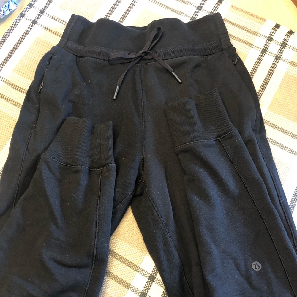 Lululemon joggers